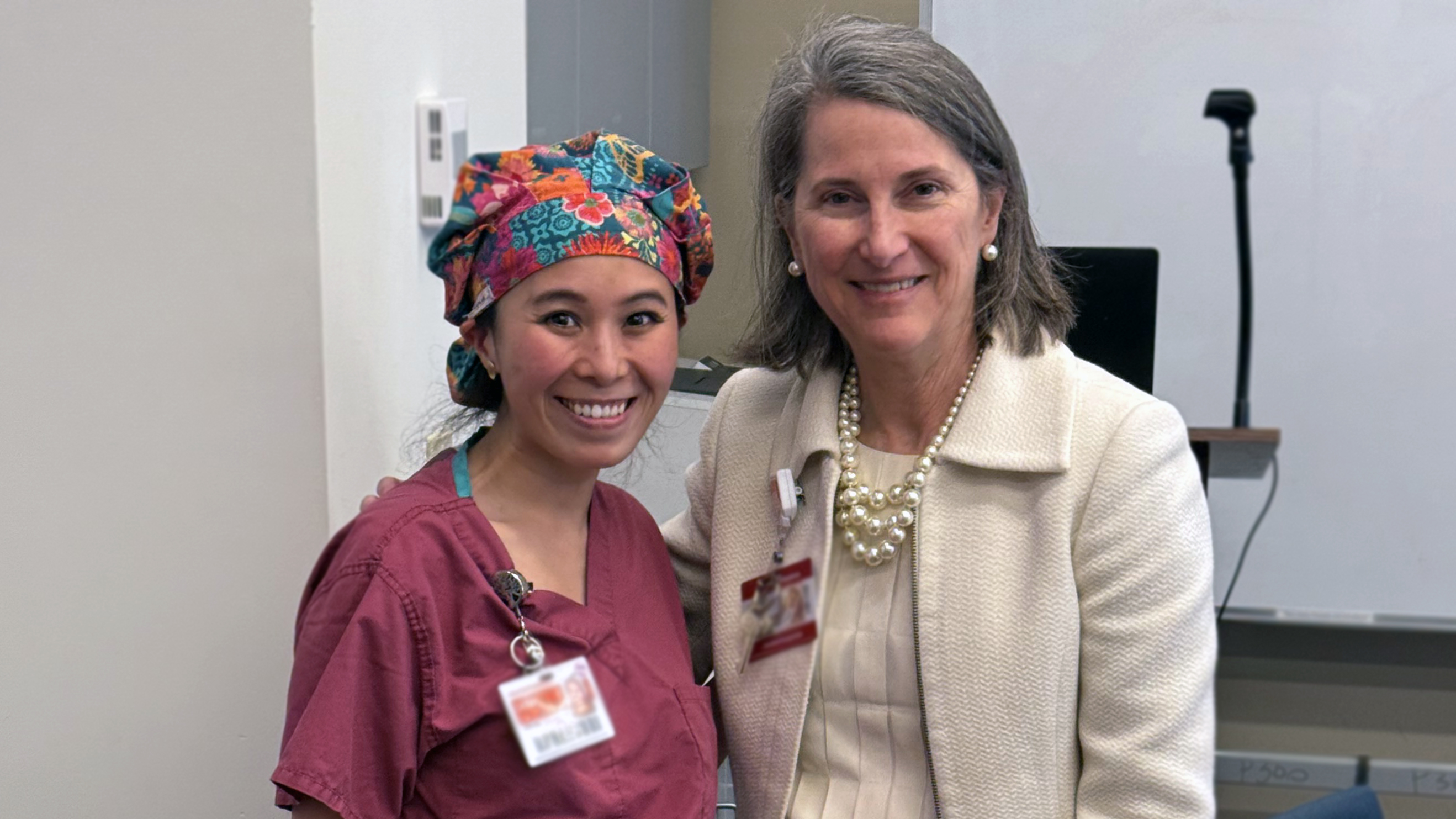 From left, Cathy Liu, MSN, CRNA, receives an Anesthesiology Patient Safety Award from Dr. Patricia Mack From left, Cathy Liu, MSN, CRNA, receives an Anesthesiology Patient Safety Award from Dr. Patricia Mack